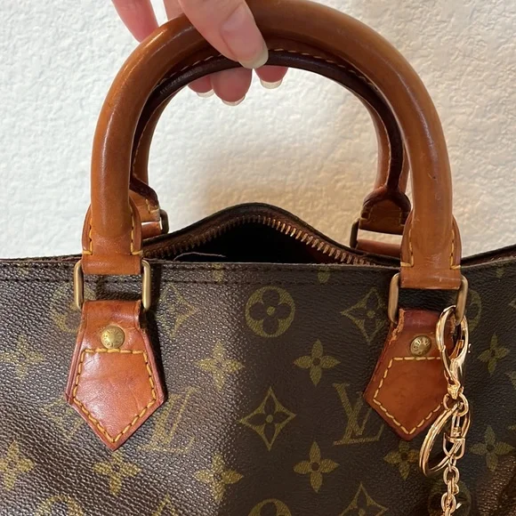 Vintage Louis Vuitton Speedy 30 - Picture 4 of 13